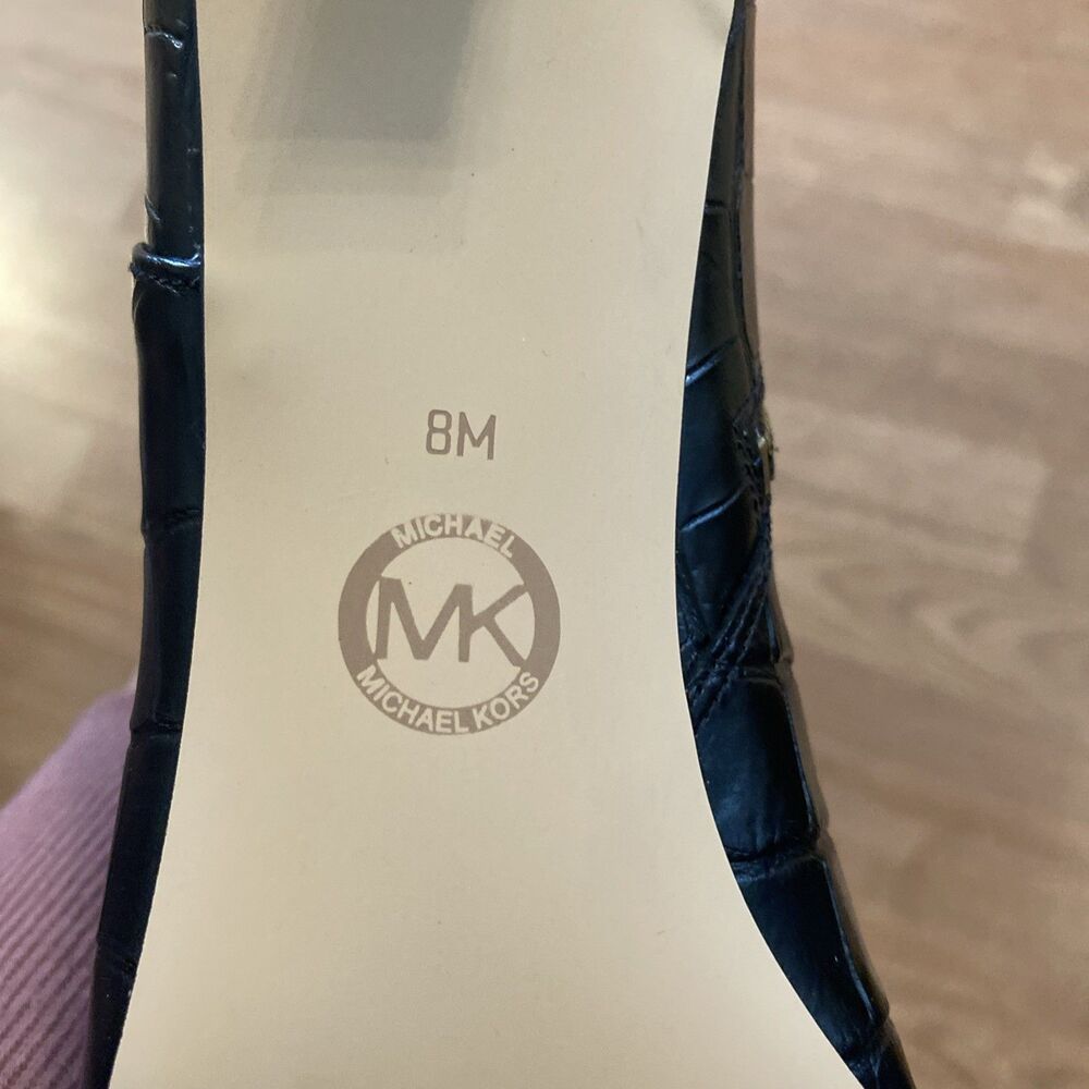 Michael Kors Womens Cosmo Croc-Embossed Kitten Heel Booties Black 8M New - Picture 11 of 11